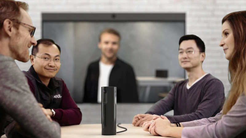 Hướng dẫn mua webcam cho các cuộc họp chuyên nghiệp