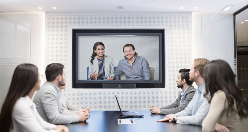 Bản địa hóa âm thanh chính xác, trải nghiệm full-duplex