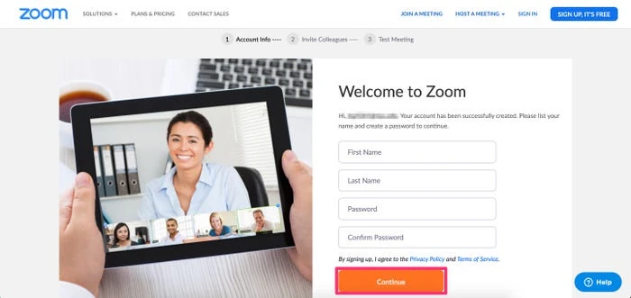 Thao tác này sẽ mở trang đăng ký Zoom trong trình duyệt của bạn.&nbsp;Nhập họ và tên của bạn, cùng với mật khẩu của bạn.
